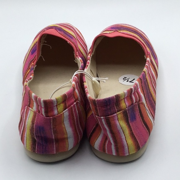 3 for $15 Report canvas slip on shoes. - Picture 3 of 5